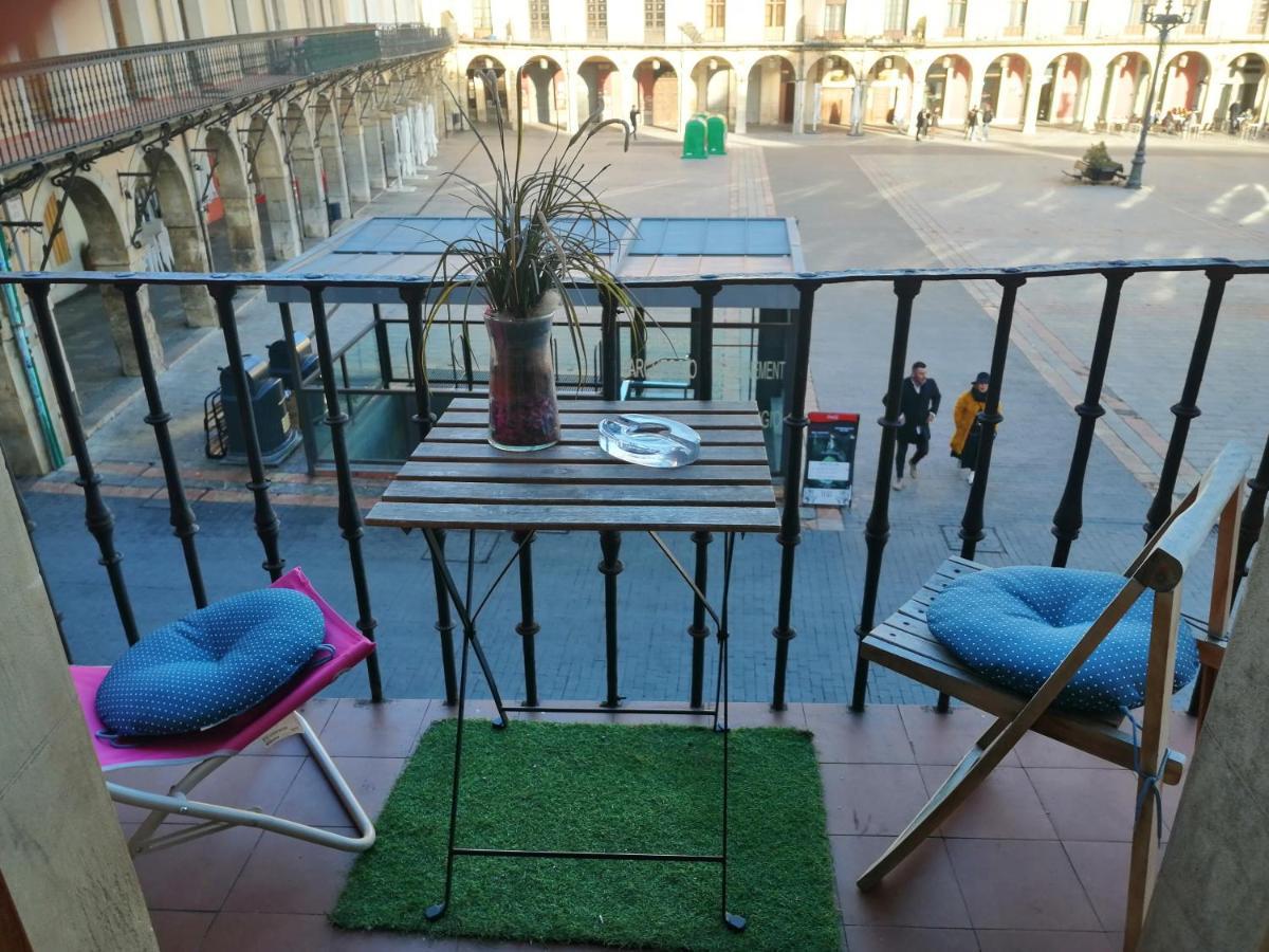 Apartamentos Viva León Exteriör bild