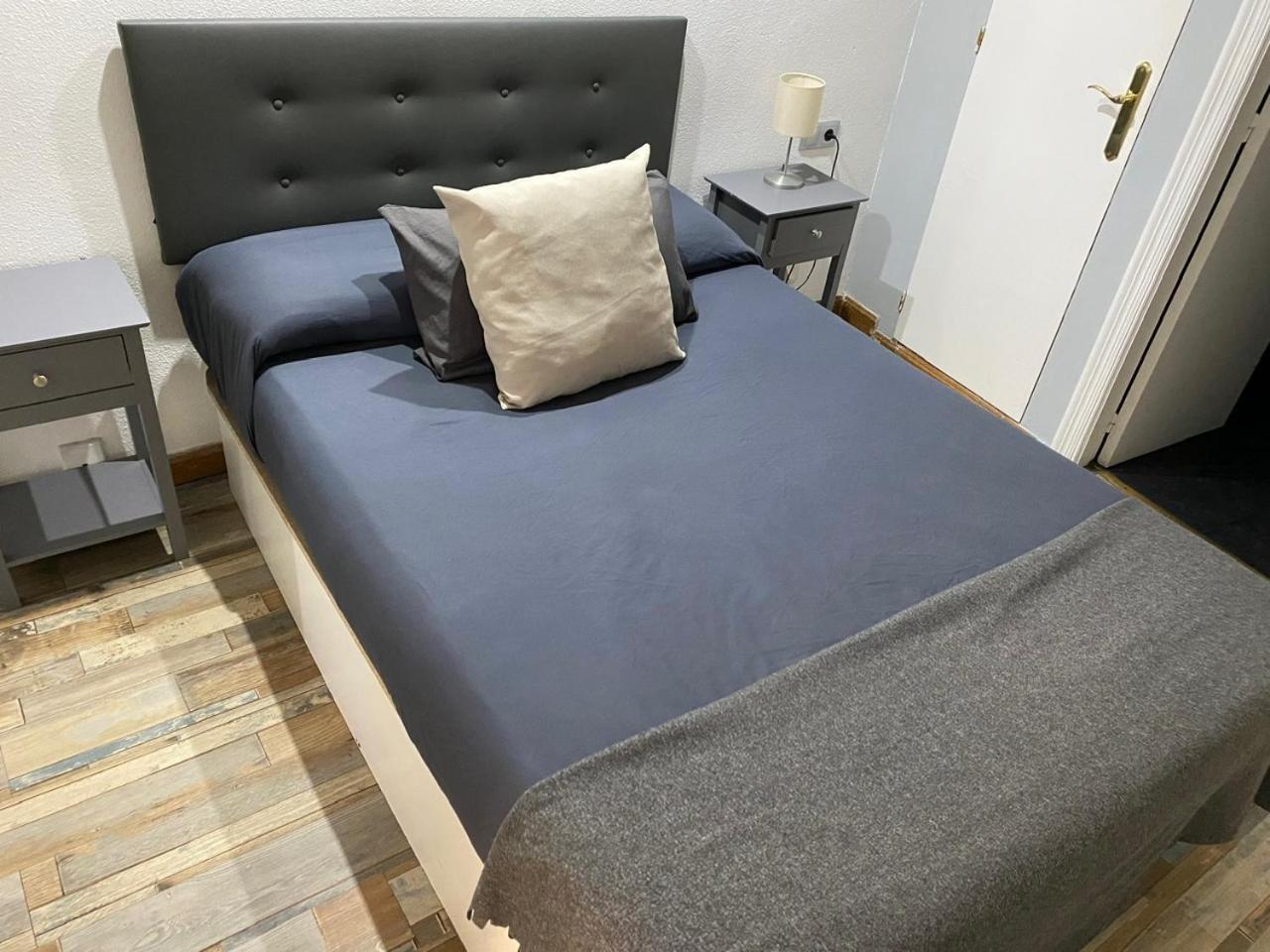 Apartamentos Viva León Exteriör bild